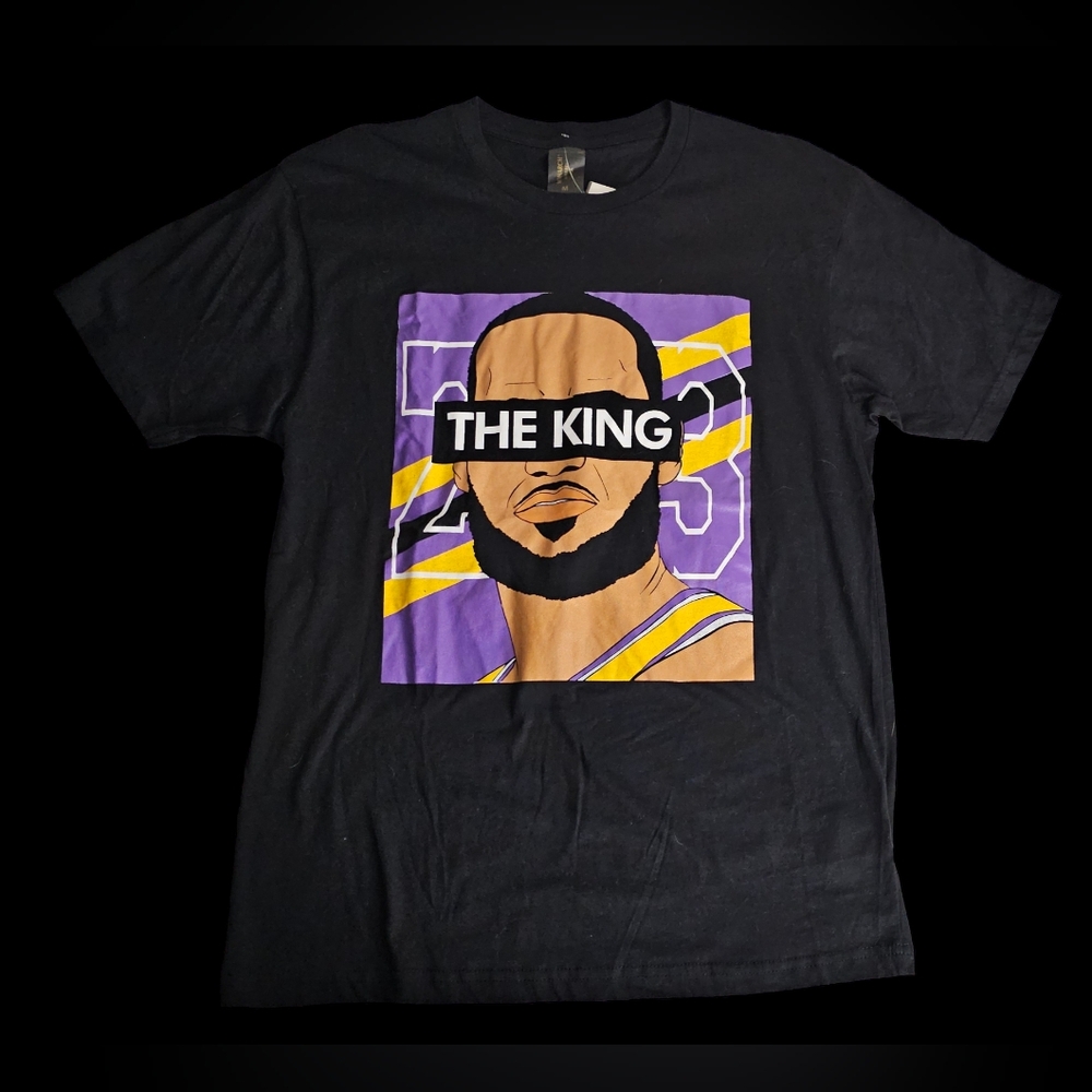 NWT LeBron James Lakers Graphic T-Shirt
